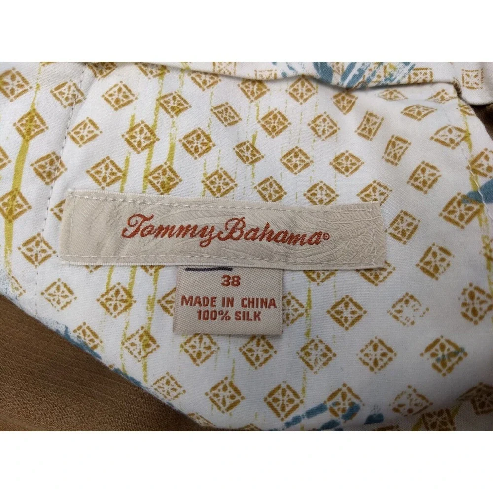 TOMMY BAHAMA Shorts Mens 38 Brown 100%‎ Silk Pleated Front Lightweight Chinos
